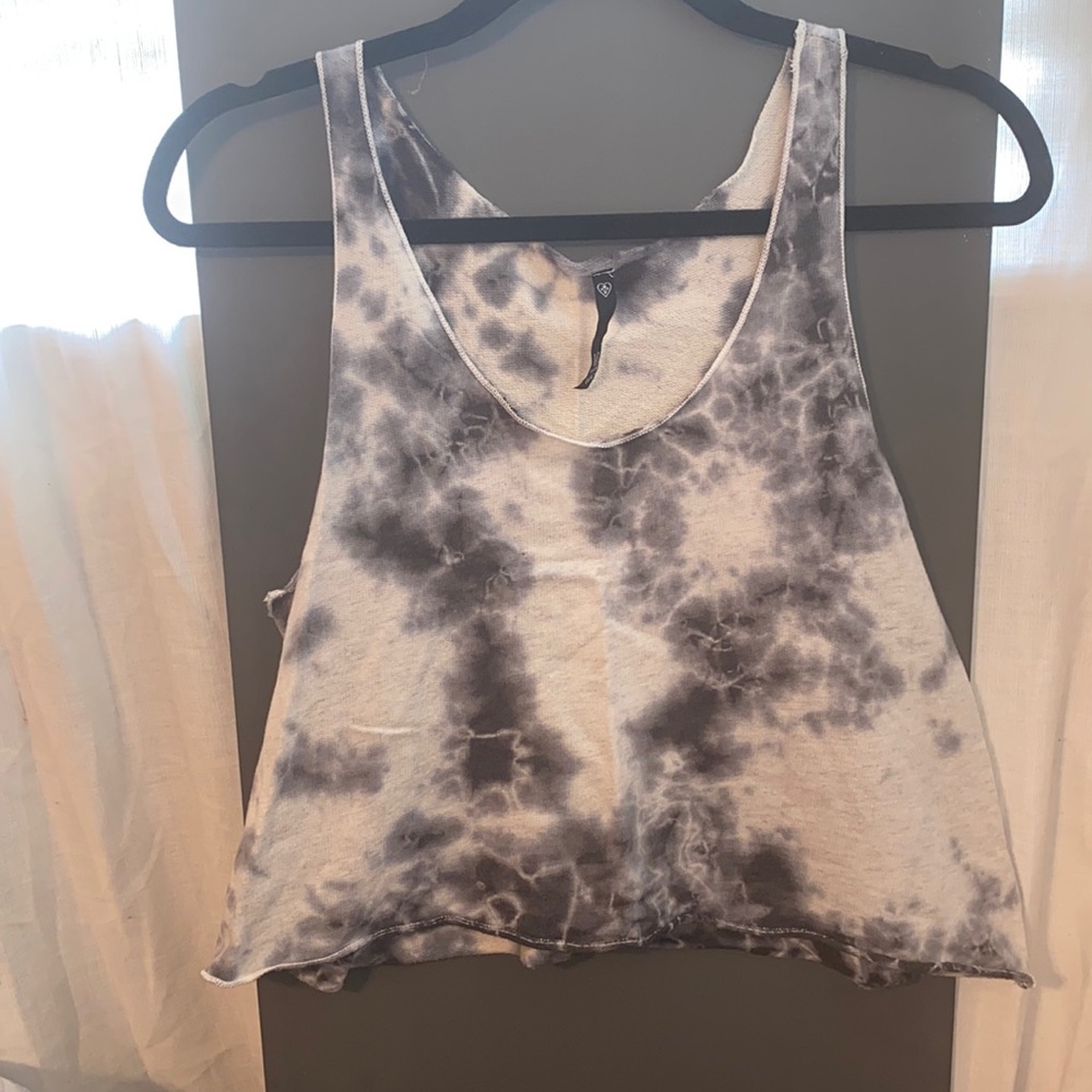 tie dye tank